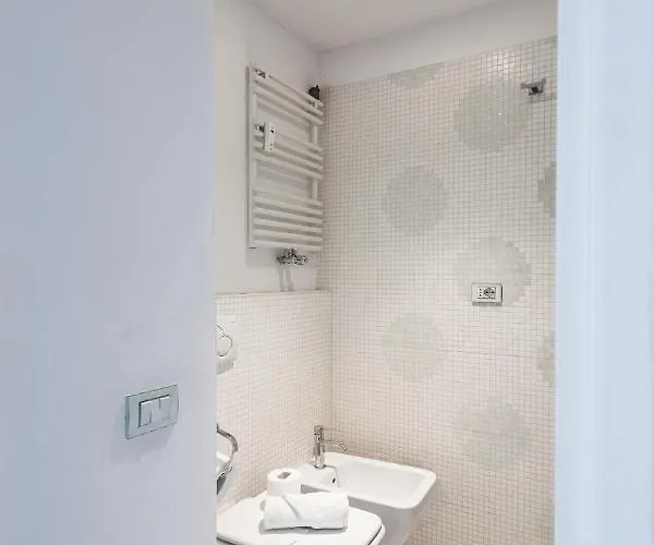 Apartamento Easytopstay - Piazza Venezia Charming Penthouse *